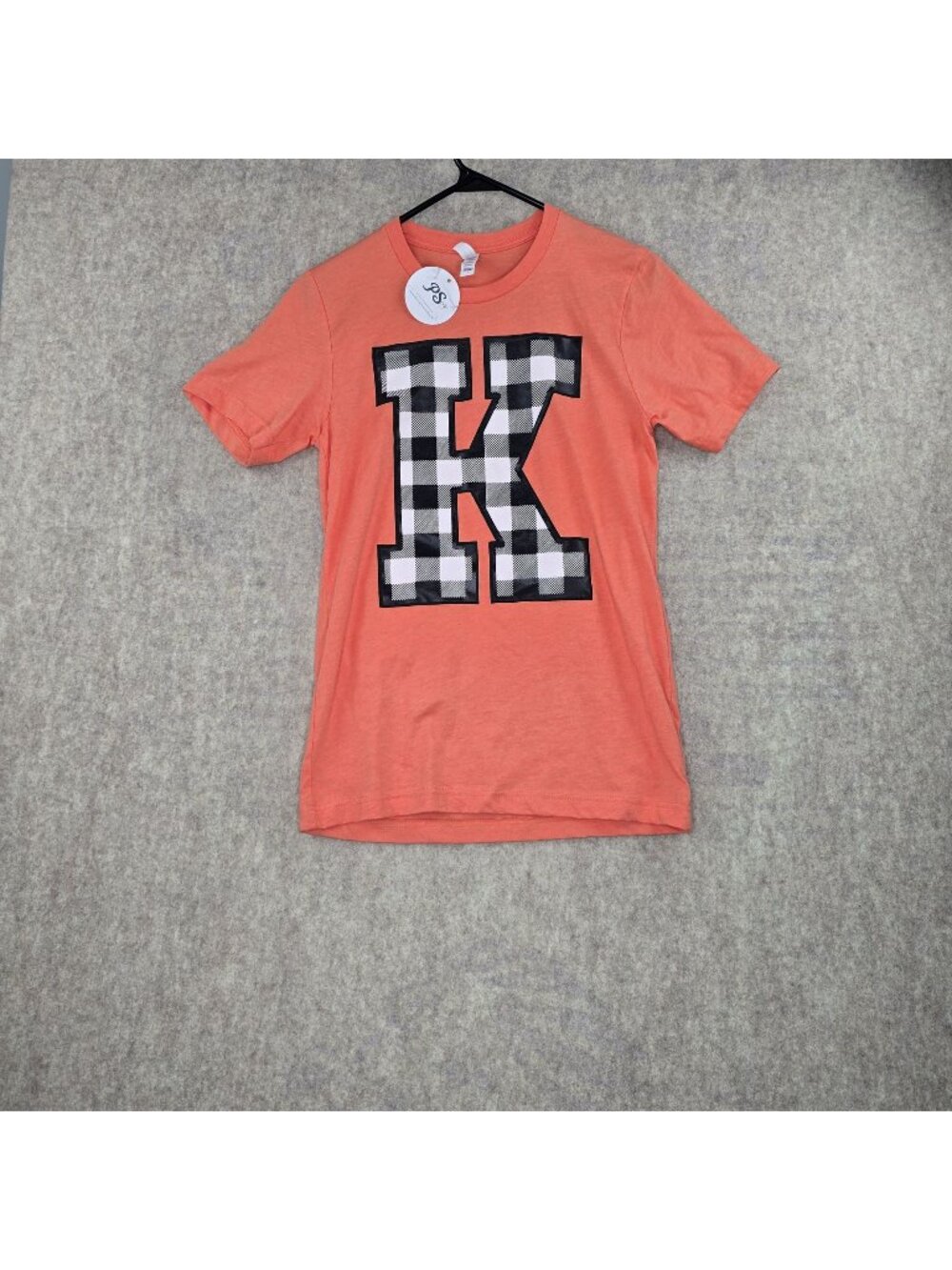 Coral Bella + Canvas T-Shirt With "K" Print Size S
